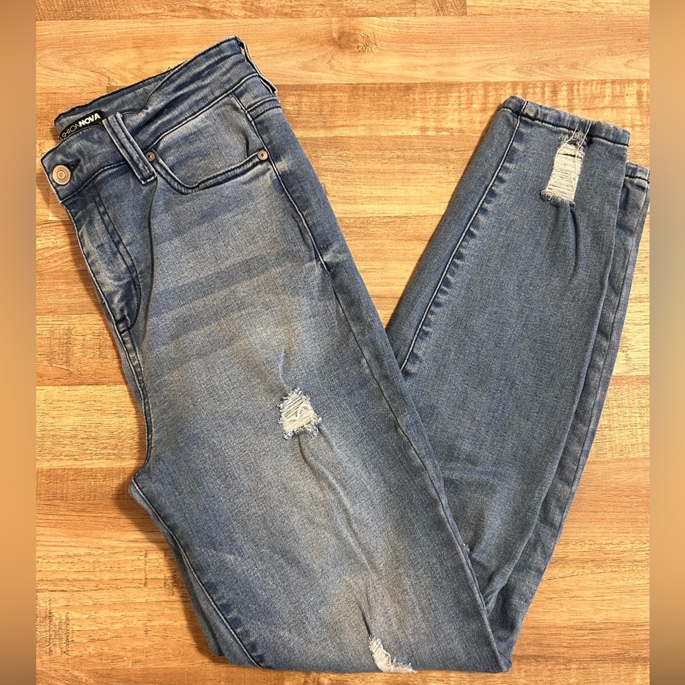 Fashion nova jeans